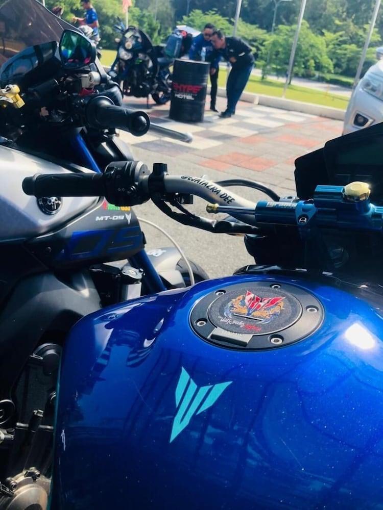 Hype Motorsport Hotel Нилай Екстериор снимка